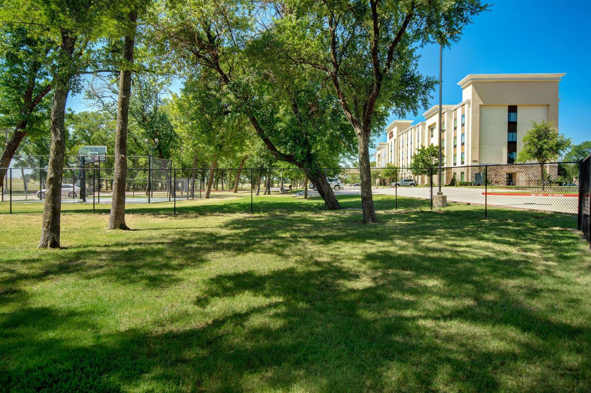 Hampton Inn & Suites Dallas/Plano-East Eksteriør billede